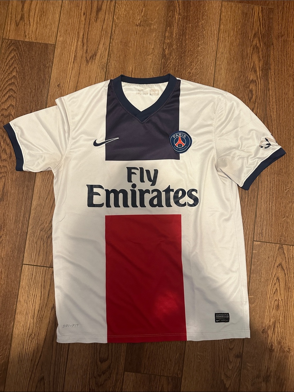 David Beckham Paris Saint-Germain White, Navy & Red Men's Soccer Jersey